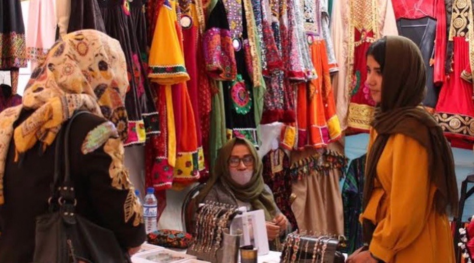 The concern of working women in Herat about unfavorable working conditions