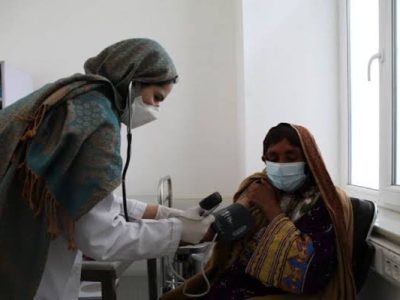 Human Rights Watch: Reduction in Access to Healthcare Services for Millions of Afghans, Especially Women, in Afghanistan