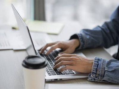 The Shift of Deprived Girls from Education Towards Online Commerce in Afghanistan