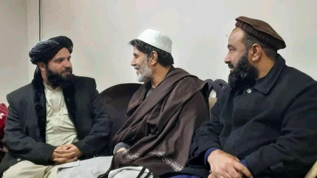 خلیل فطری از بند طالبان آزاد شد