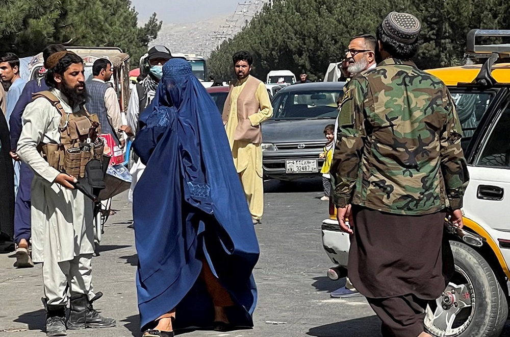 جان باختن دوتن به شمول یک دختر جوان  در حوالی دانشگاه ملی