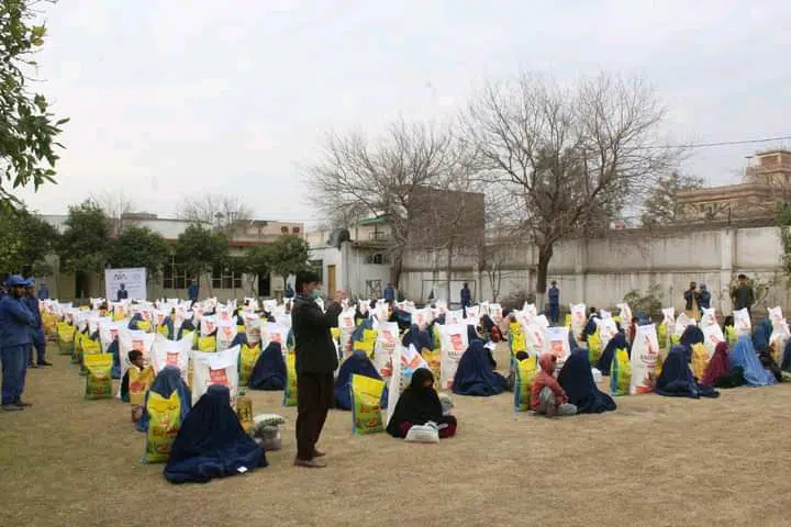 په ننګرهار کې 723کورنيو سره د خوراكي توکو مرستي وشوې