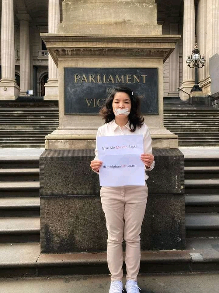 Afghan journalist solo protest in Australia: Reach out to the girls of my country