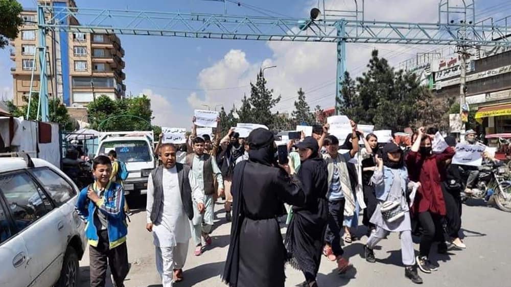 Demonstrations condemning the recent attacks on Shiites in Afghanistan