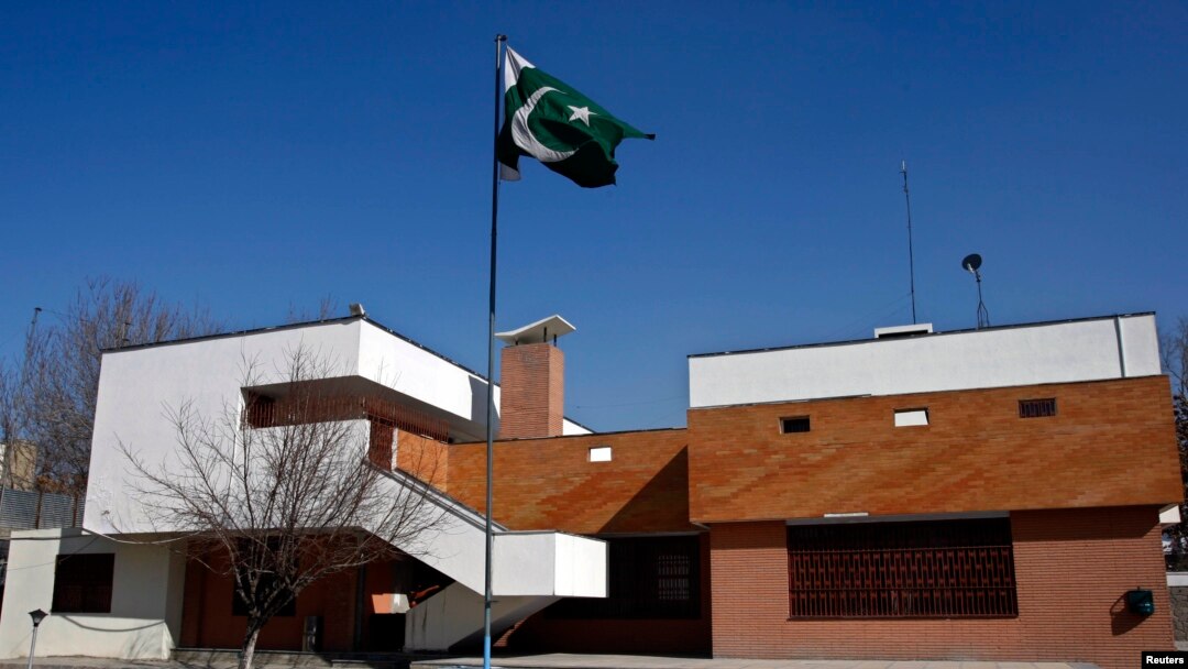 Clashes and explosions near the Pakistani consulate and various parts of Mazar-e-Sharif of Afghanistan
