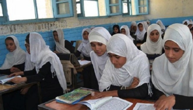 په زابل کې د طالبانو او قومی مشرانو ترمنځ هوکړه پای ته ورسېده. له شپږم ټولګی څخه پورته د نجونو ښوونځی بیا وتړل شول