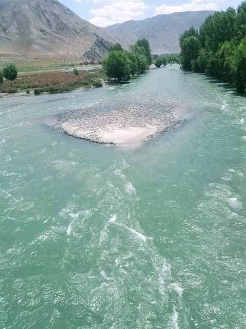 جان باختن پنج عضو طالبان در اثر واژگون شدن موتر در دریای بغلان