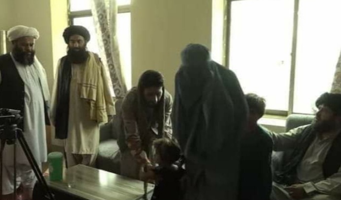 په کندهار کې یو سړى مخکې لدې چې یوې نکاح شوی میرمنې  سره واده وکړی نیول شوى