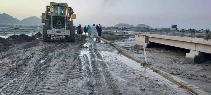 د کندهار په معروف ولسوالۍ کې سېلابونو ځانی او مالی زیانونه اړولی!
