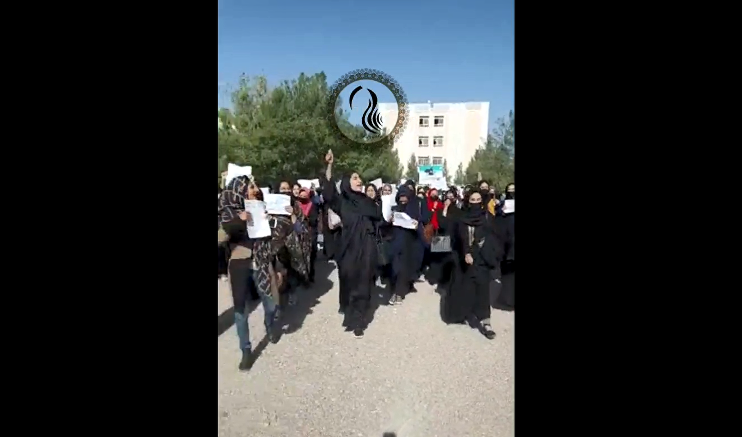 تداوم اعتراضات: دانشجویان دانشگاه هرات نیز دست به اعتراض زدند.