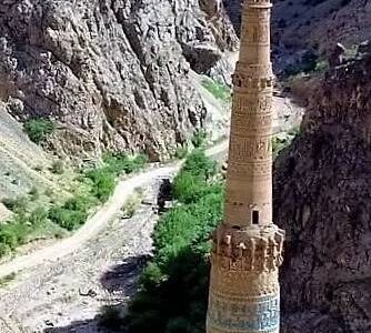 یک دختر شانزده ساله در غور خودکشی کرد