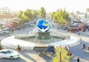 په هلمند کې د سختو بارانونو او سېلابونو له امله دوه ښځې، اووه ماشومان او درې نارینه کوچيان وژل شوي دي
