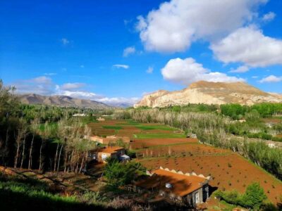 یک متعلم صنف ۱۲ در بامیان خود را حلق‌آویز کرد