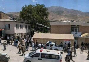 انفجار در مراسم فاتحه خوانی معاون والی طالبان در بدخشان ۱۵ کشته و ۵۰ زخمی بر جا گذاشت
