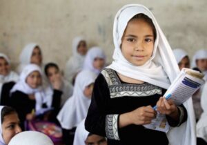نگرانی دختران دانش‌آموز از بسته ماندن مکاتب دخترانه در بادغیس