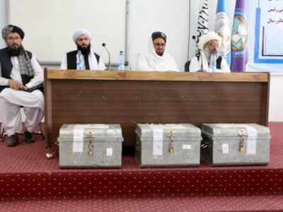 آغاز امتحان سرتاسری کانکور و محرومیت حضور دختران دانش‌آموز در ولایت هرات