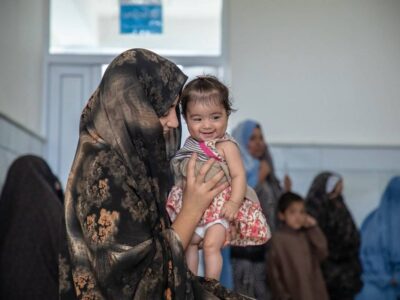 سازمان نجات کودکان: کودکان درافغانستان با خطر گرسنگی و مرگ و روبرو اند