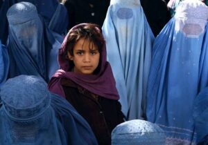 محدودیت طالبان بر واردات لباس های زنانه به افغانستان
