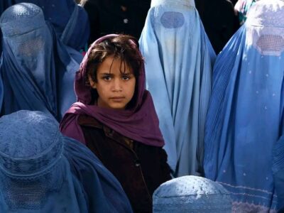 محدودیت طالبان بر واردات لباس های زنانه به افغانستان
