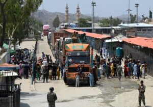 دو نظامی گروه طالبان در درگیری با مرزبانان پاکستانی کشته شدند