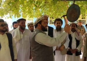 په تودو سیموکې نوى ښونیزکال پیل،لا هم د نجونو پرمخ منځنی ښوونځی او لیسې بندې دی