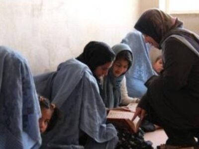 ملګری ملتونه: موږ د سواد په برخه کې له افغان ښځو سره مرسته کوو
