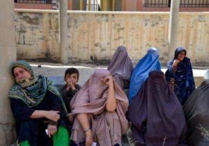 په کندهار کې ښځو له ملګرو ملتونو څخه په افغانستان کې د ښځو او نجونو د وضعیت په اړه د عملی حل غوښتنه وکړه