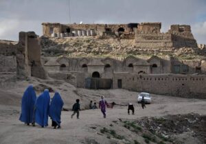 یک مرد در غزنی دخترش را بجای قرض‌داری‌اش فروخت