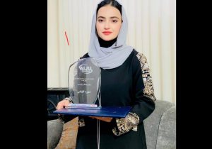    شهیره الهامی خبرنگار خبرگزاری زنان افغانستان به عنوان خبرنگار برتر سال شناخته شد 