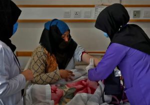 از کم‌بود پزشکان زن تا افزایش چالش‌های صحی زنان روستایی در هرات