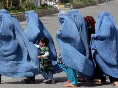 بررسی فرامین و احکام طالبان در حوزه‌ی زنان