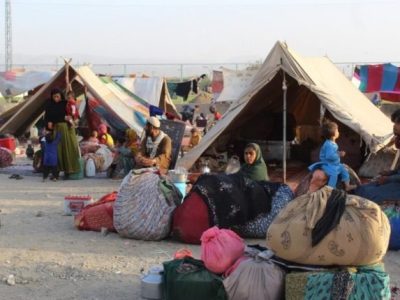 از اخراج اجباری تا نگرانی خانواده‌ها و زنان‌ مهاجر افغان در پاکستان