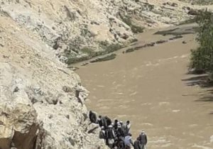 یک تن در پی لغزش کوه در یکاولنگ مفقود شد