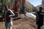 ساخت یک کیلو متر سرک و یک پل به ارزش چهار صد هزار افغانی
