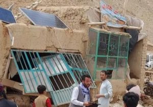 در پی جاری شدن سیلاب در یکاولنگ نمبر۱، ۱۷ تن مفقود گردید