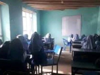 اعتصاب معلمان زن در شهر کابل از تعلیق معاش شان
