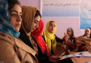 وضعیت زنان شاغل پس از وضع محدودیت‌ها در بیش از دوسال اخیر در افغانستان