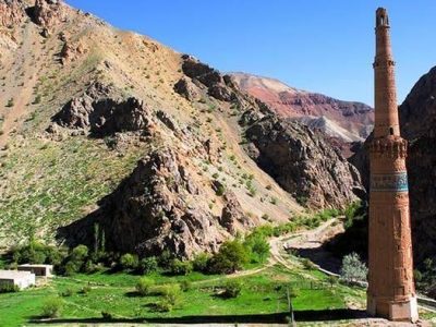 تیرباران شدن سه جنگ‌جوی طالبان در ولایت غور