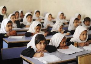 ۱۰۷۲ روز خانه‌نشینی و نگرانی‌‌‌ها از تشدید محدودیت‌ها در برابر تحصیل دختران