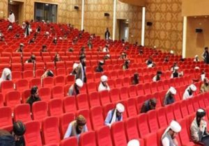 تحمیل امتحان‌های دینی از سوی طالبان؛ تداوم تبعیض مذهبی و نقض حقوق حرفه‌ای