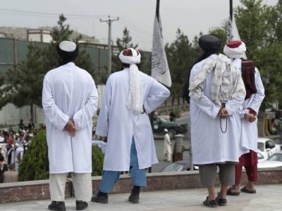 عینک سیاه هم برای زنان ممنوع شد