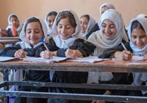 چالش‌ها و پیامدهای اجتماعی ممنوعیت تحصیل دختران در افغانستان