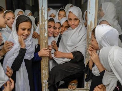 نگرانی‌ها از ادامه یافتن محرومیت تحصیل دختران در افغانستان