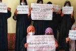 شنبه‌های ارغوانی: ایجاد مدارس دینی خطرناک‌تر از مسدود ماندن مکاتب دختران در افغانستان است 