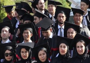 میان ماندن و رفتن؛ بیم و امیدهای دانشجویان دختر افغانستانی در ایران 