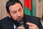 حمایت یک بازرگان از دانش‌آموزان در بلخ